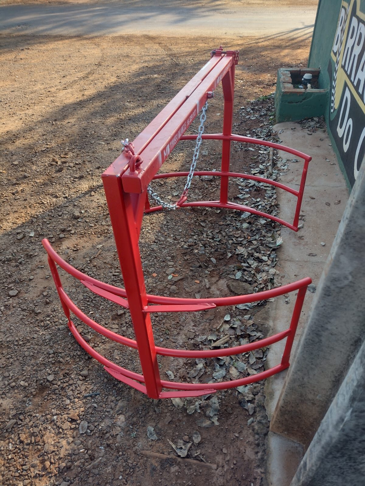 Suporte para rolão de feno